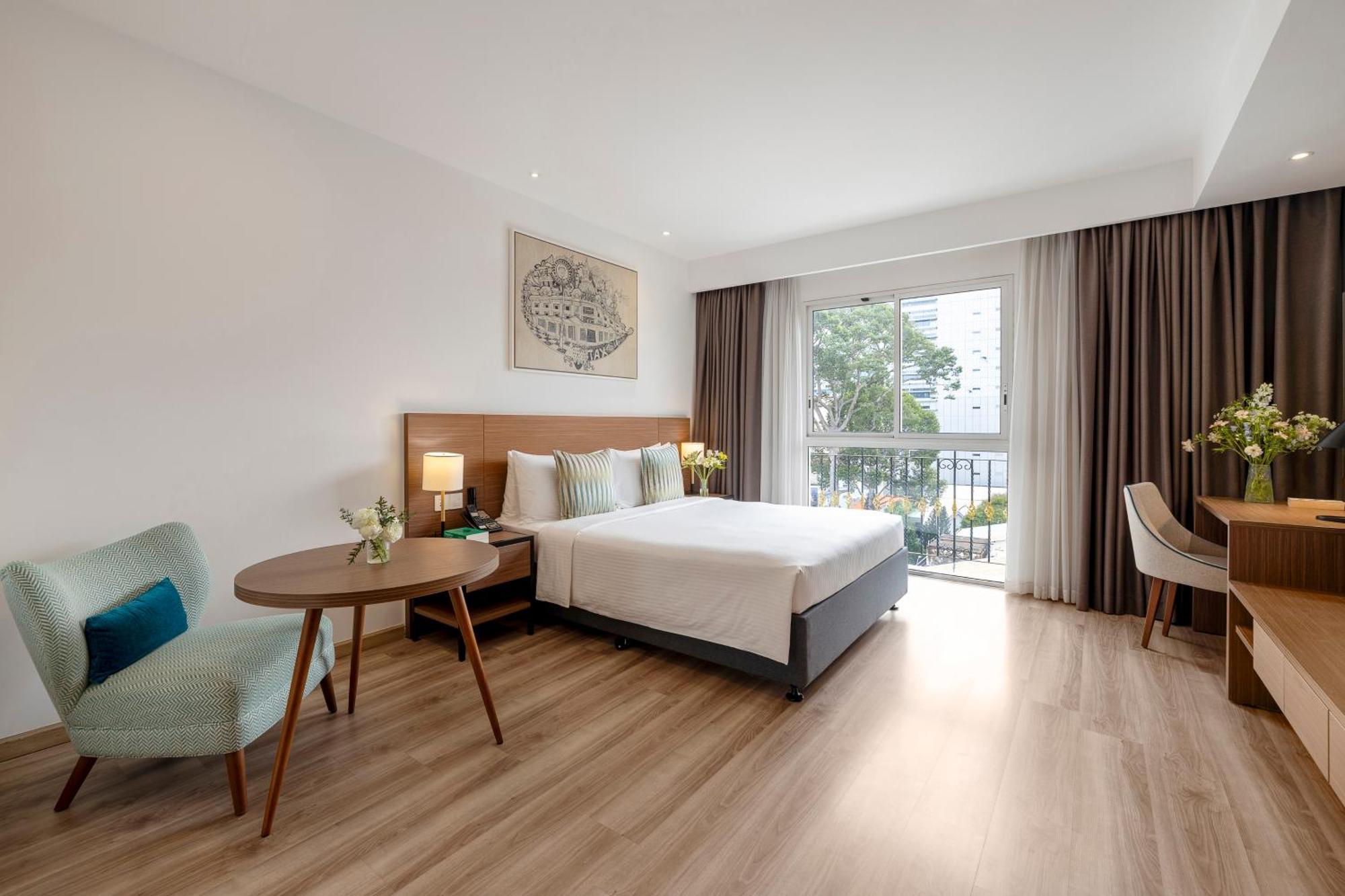T-ritz Saigon & Appart hôtel 4*